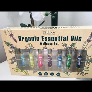 UNOPENED 7 Organic Essential Oils Wellness Set